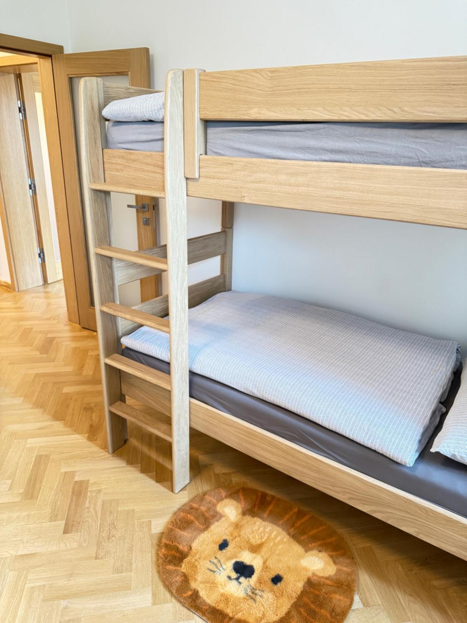 Familyvilla, New 4 Luxury Big Apartments, Parking Apartmán
