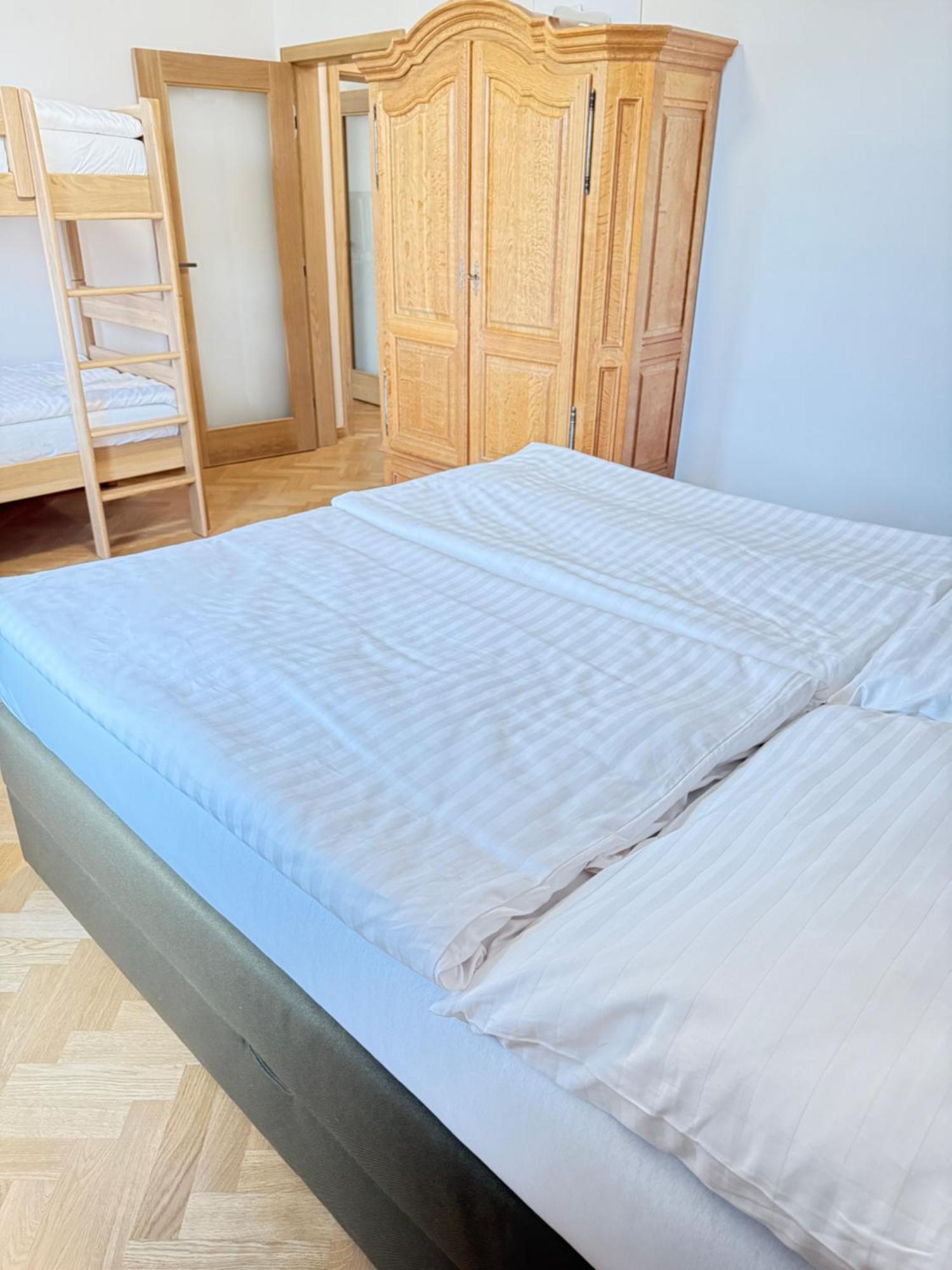 Apartmán Familyvilla, New 4 Luxury Big Apartments, Parking