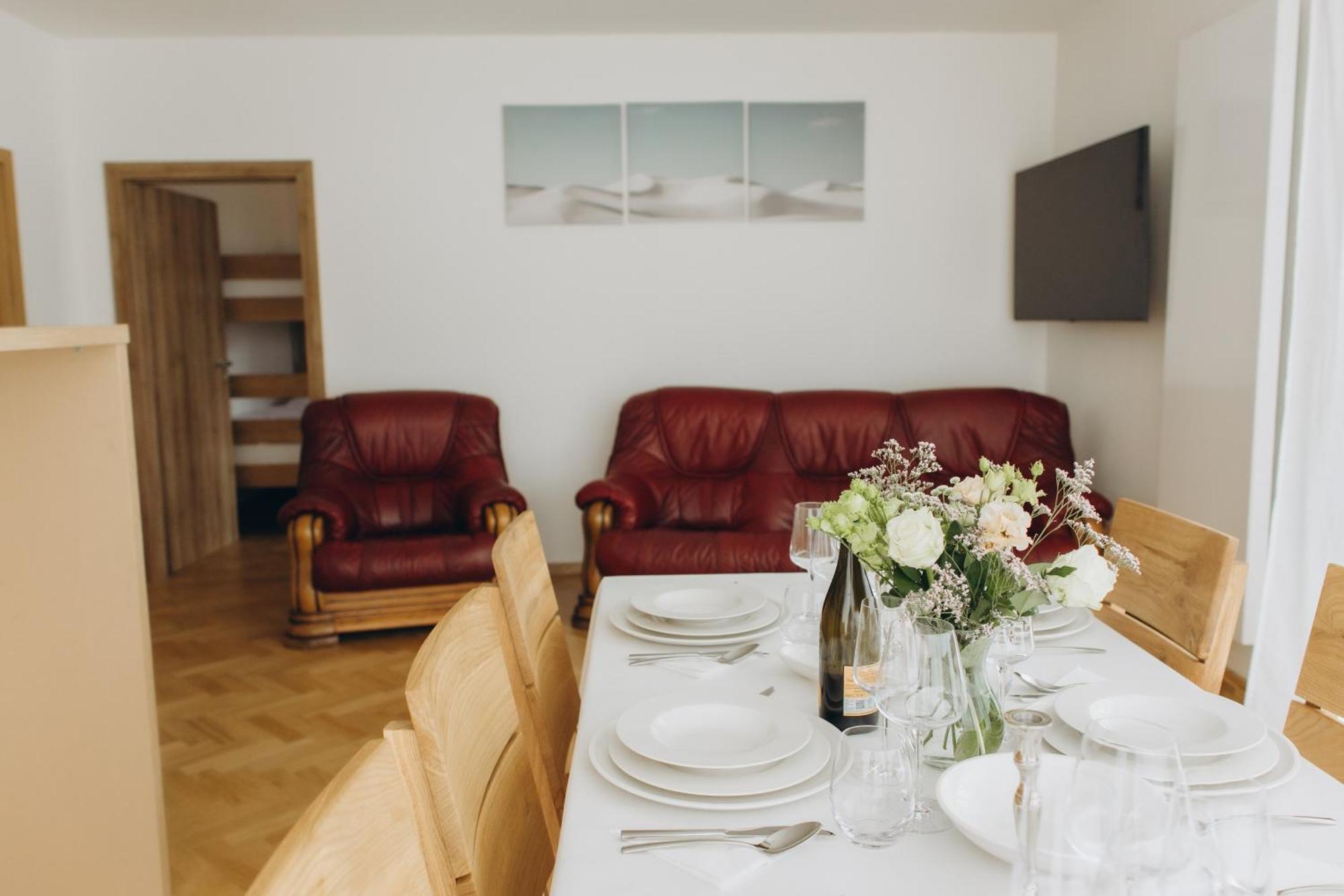 Familyvilla, New 4 Luxury Big Apartments, Parking Lejlighed